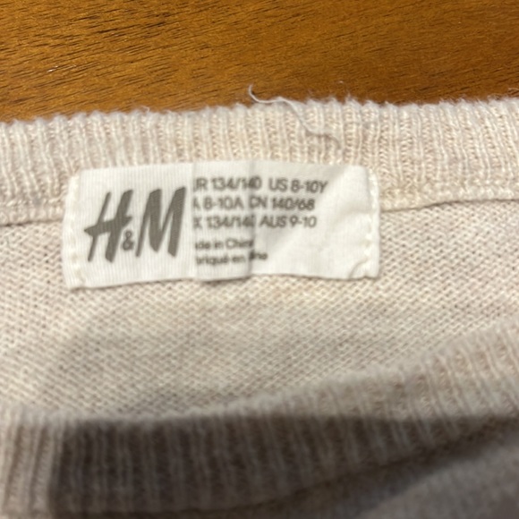 H&M Sequin Bunny Sweater - Picture 3 of 4